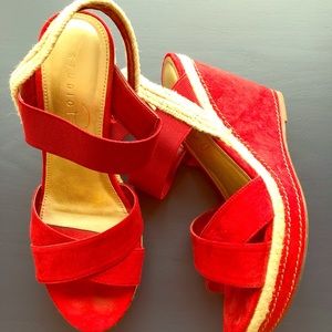 Women’s shoes